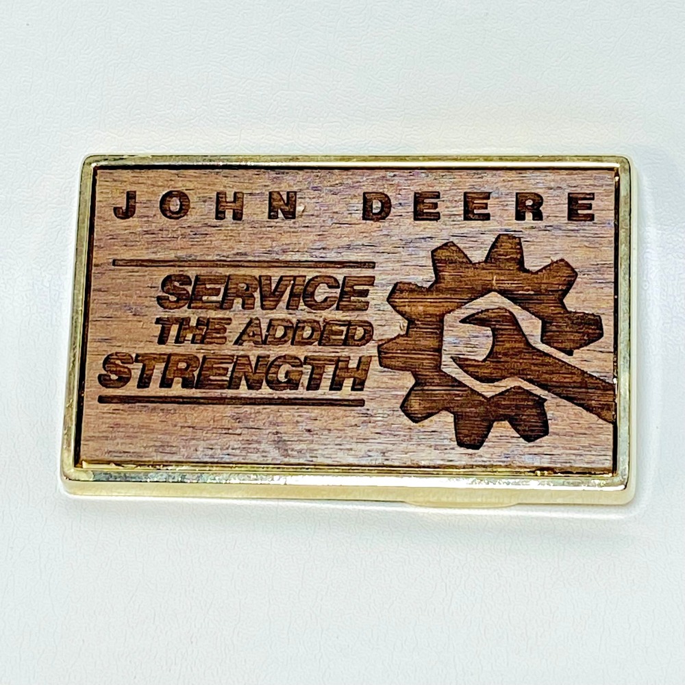 John Deere Employee Service The Added Strength Wooden Belt‎ Buckle 1985 Wood USA